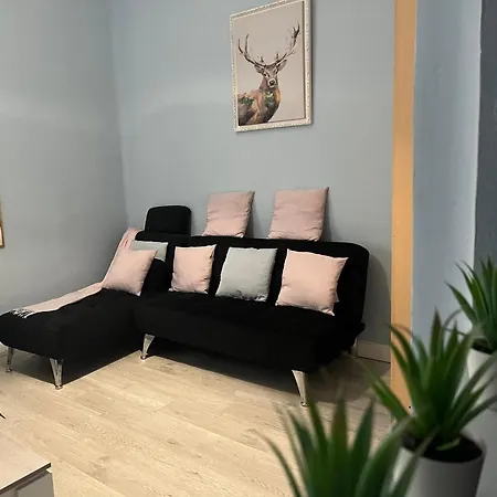 Retiro, Atocha, Paseo Del Prado. Pacifico 28007. Apartment *
