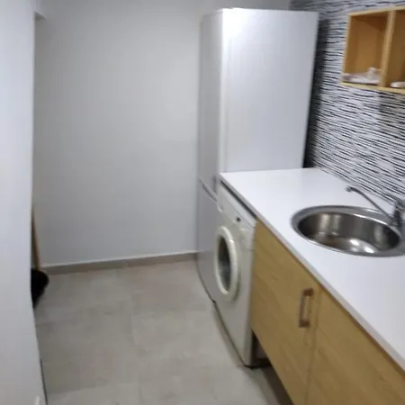 Apartamento Encantador Puente Segovia Caramuel Temporal Madri