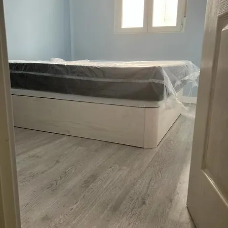 Retiro, Atocha, Paseo Del Prado. Pacifico 28007. Apartment *