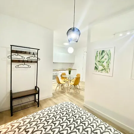 Apartamento China Town 02 *