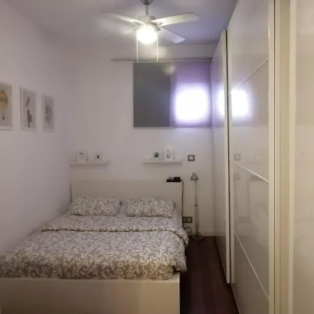 Apartamento Puente Valleca Apartment *