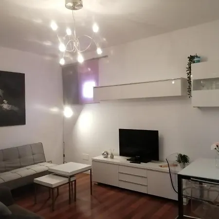 Apartment Apartamento Puente Valleca *
