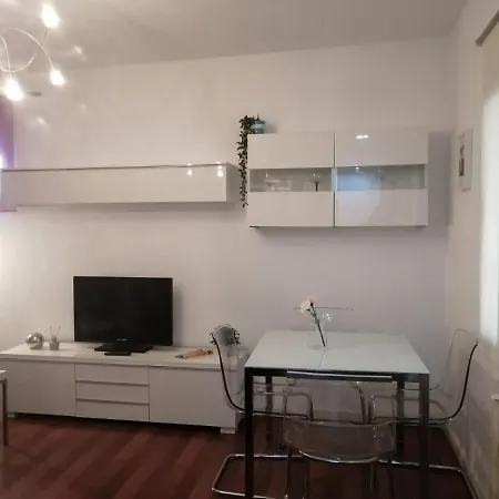 Apartamento Puente Valleca * Madrid