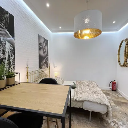 Oro Close The Plaza Mayor Apartment *
