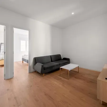 2 Bedrooms 1 Bathroom Furnished - Delicias - Bright - Mintystay * Madrid
