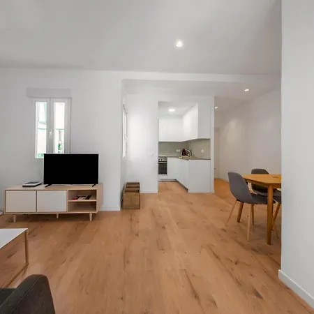 Apartamento 2 Bedrooms 1 Bathroom Furnished - Delicias - Bright - Mintystay *