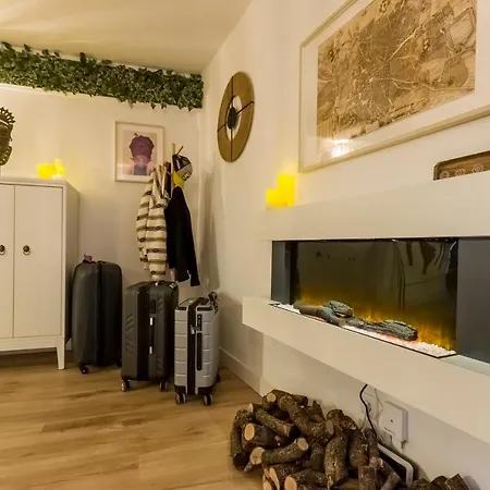 Hostal Santo - Coworking - Coliving -