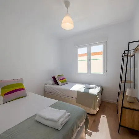 2 Bedrooms 1 Bathroom Furnished - Delicias - Bright - Mintystay Madrid