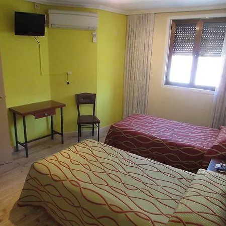 Guest house Rober Madrid