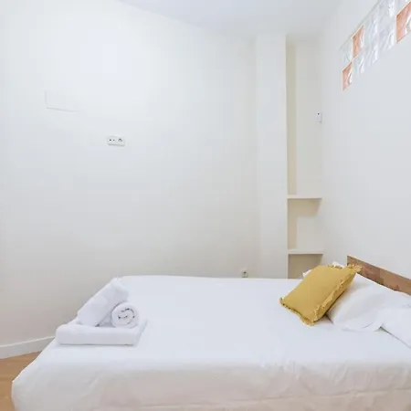 Nuevo Y Luminoso Barrio El Pilar Apartment