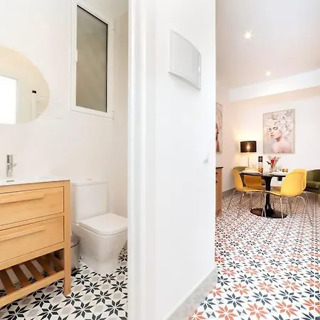 Platonic Apartment *