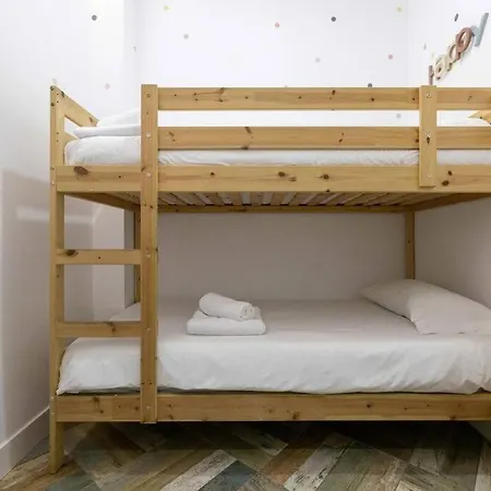 Amplio Apartamento 2hab, 2 Banos En Calle Mayor Madrid