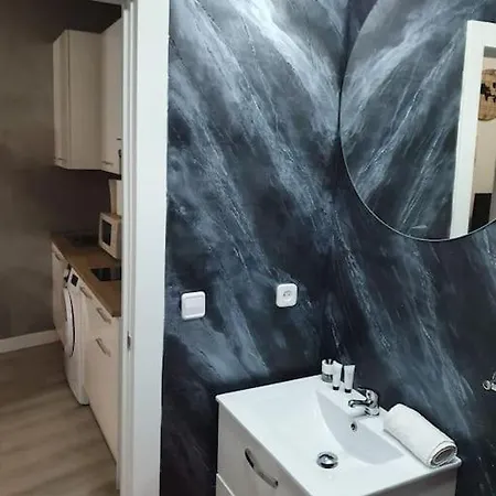 Apartment En El Corazon De Madrid