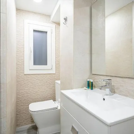 Precioso Apartamento Familiar En Area Residencial *