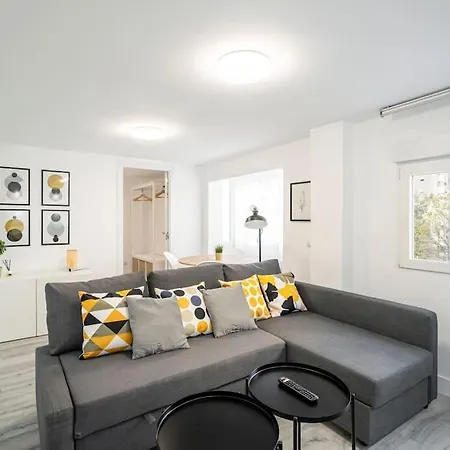 Precioso Apartamento Familiar En Area Residencial *