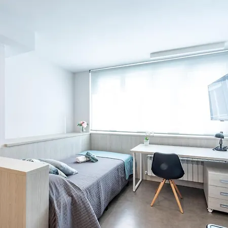 Residencia Universitaria Claudio Coello Apartamento *