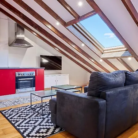 Plaza Mayor Apartment