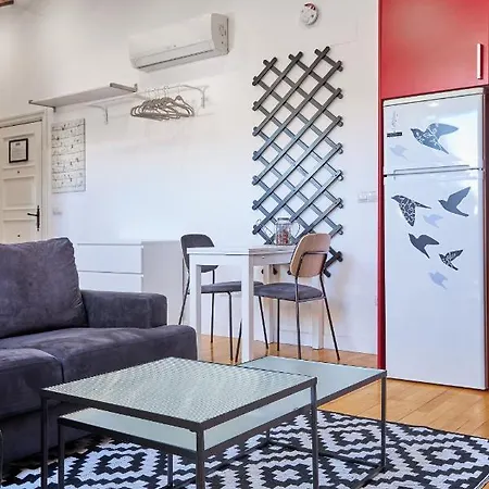 Plaza Mayor Apartment *