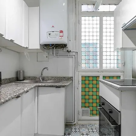 Confortable Piso De 3 En Retiro Enfrente De Atocha Apartamento