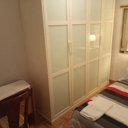 Couette-café 2-centro Hab Compartida Masculina 8x Madrid