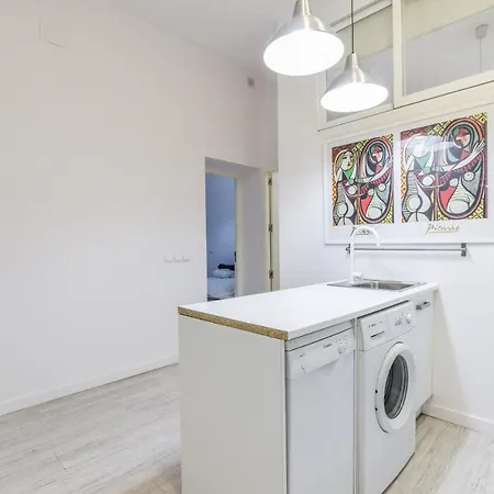 Amplio Apartamento En Malasana Para 6 Personas