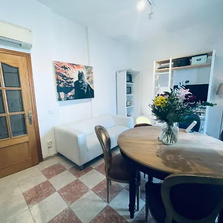 Acogedora Casa Cerca A Ifema Y Aeropuerto Apartment Madrid