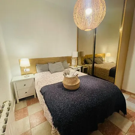 Acogedora Casa Cerca A Ifema Y Aeropuerto Apartment *