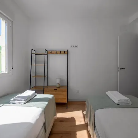 Apartamento 2 Bedrooms 1 Bathroom Furnished - Delicias - Bright - Mintystay *