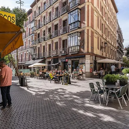 بيت ضيافة Gran Via Experience مدريد