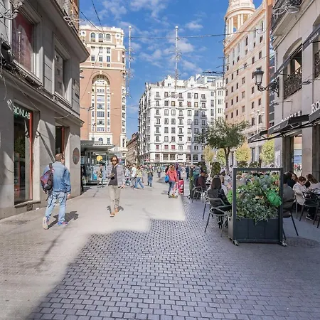 Gran Via Experience Madrid