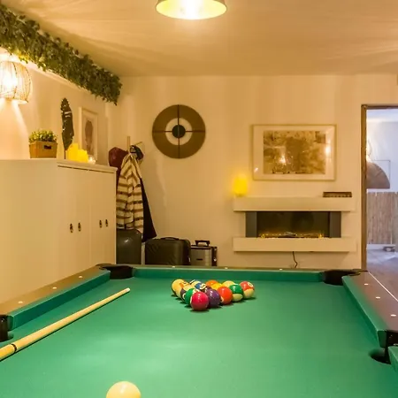 Hostal Santo - Coworking - Coliving -