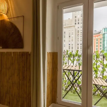 Santo - Coworking - Coliving - *