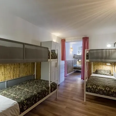 Hostal Santo - Coworking - Coliving - *