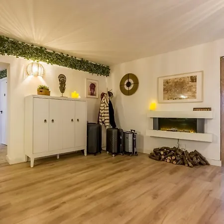 Hostal Santo - Coworking - Coliving - Madrid