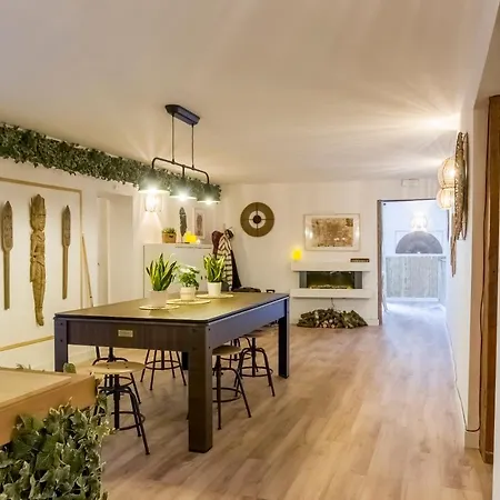 Santo - Coworking - Coliving - *
