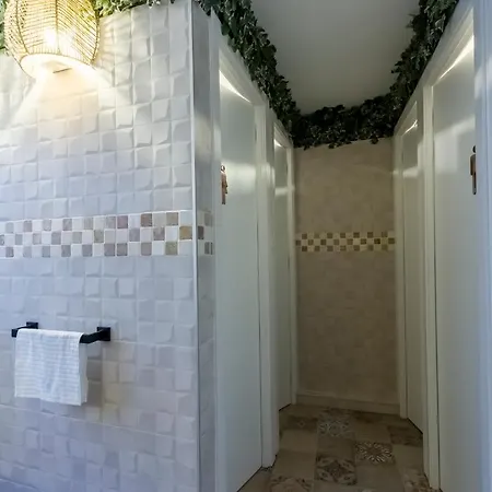 Hostal Santo - Coworking - Coliving -