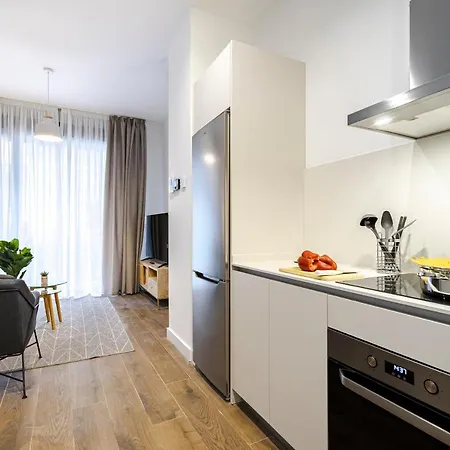 Aparthotel Feelathome Castilla