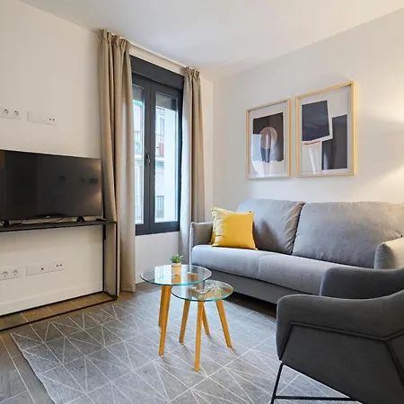 Feelathome Castilla Aparthotel