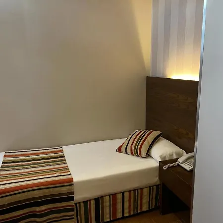 Guest house Coronales Madrid