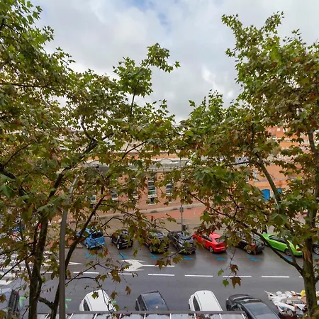 Apartament Urbantec Realty - Plaza De Castilla Madryt