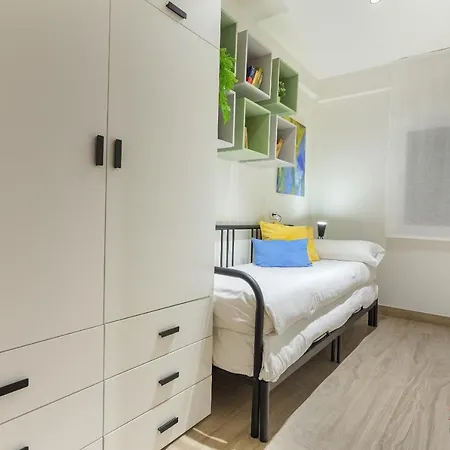 Mit House Puerta De America Iv En Apartment *
