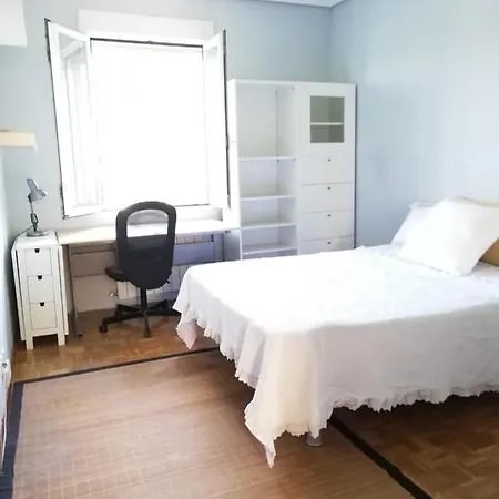 B-3 Privada Con Bano Privado & Kitchenette Apartment *