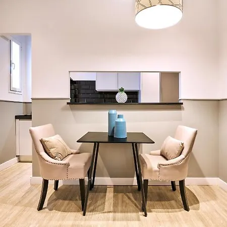 Apartment Castello Style, By Presidence