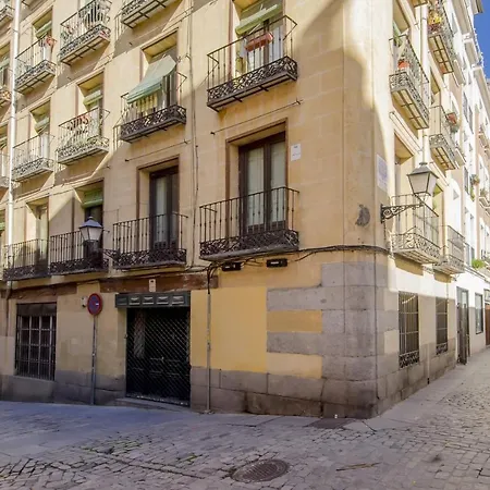 C/ Almendro, Nuevo Piso En El Corazon De La Latina Apartamento Madrid