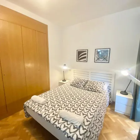 Centro Barrio Embajadores 01 Apartment