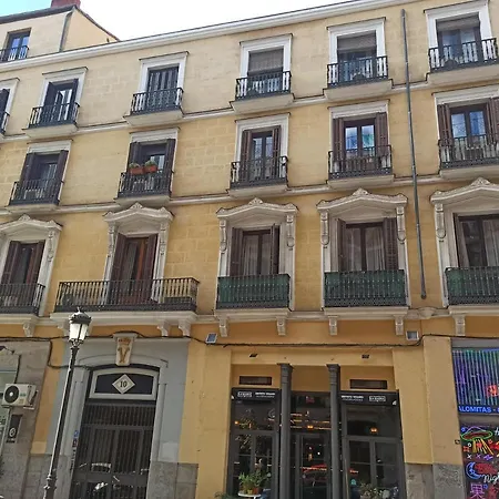 Huespedes Toledo *