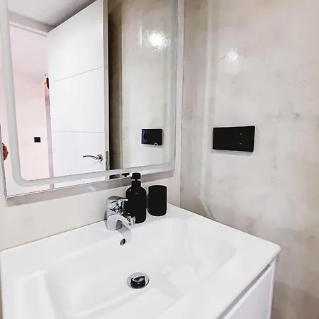 Tofi 2 Apartment