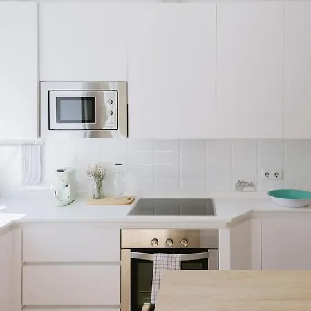 El Botones Nuevo Y Luminoso Apto De Diseno En Lavapies Apartamento Madrid