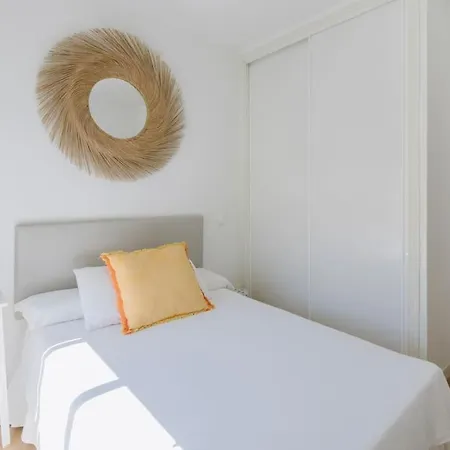 Apartamento El Botones Nuevo Y Luminoso Apto De Diseno En Lavapies *