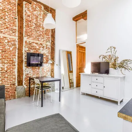 Apartamento En Lavapies De Estilo Industrial Para 5 Personas *